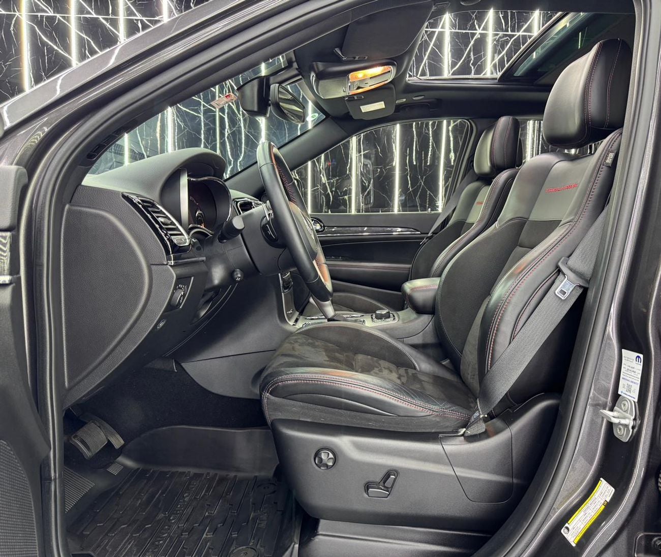 جيب جراند شيروكي Trailhawk 3.6L