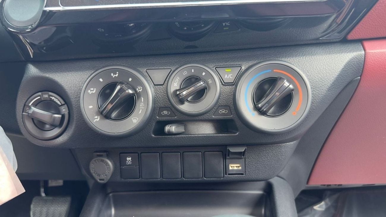 تويوتا هيلوكس Toyota Hilux 2025 YM TOYOTA HILUX DLX - G 2.7L PETROL AT ENGINE 4WD