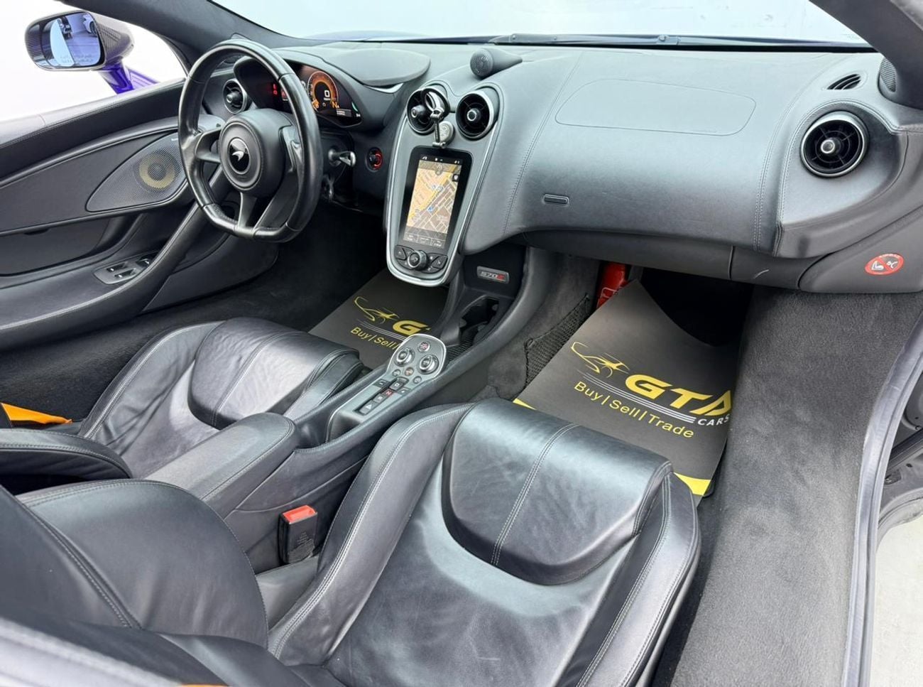 مكلارين 570S 2019 McLaren 570 S, 2026 McLaren Warranty, 2027 McLaren Service Pack, Low km, GCC