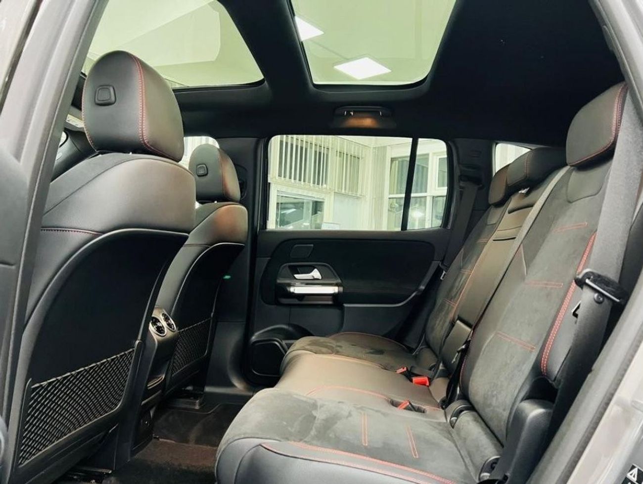 Mercedes-Benz EQB 300 4 MATIC .. Perfect Condition .. Top Range