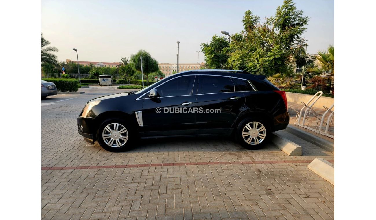 كاديلاك SRX لاكجري