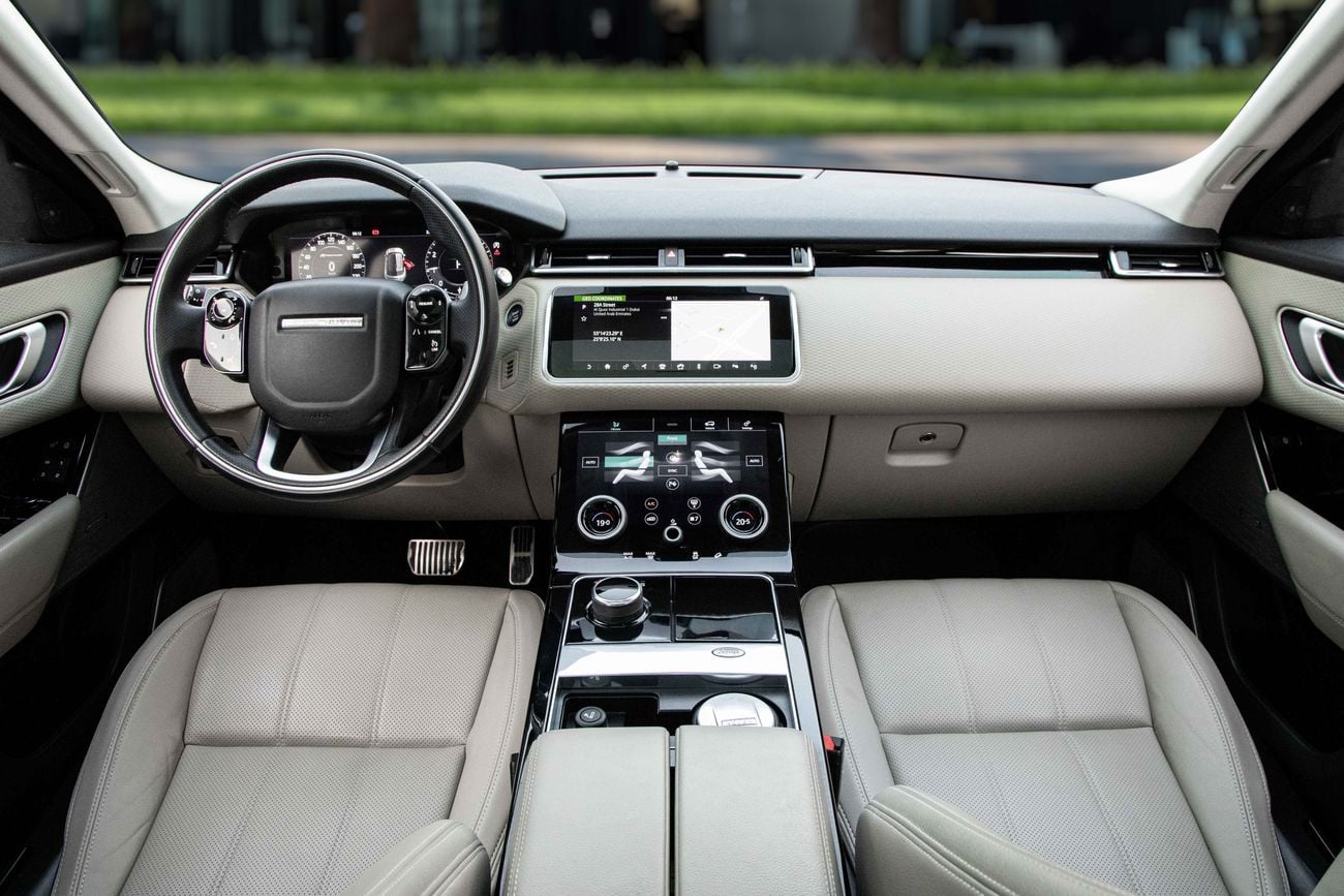 Land Rover Range Rover Velar P250 R-Dynamic SE Range Rover Velar P250 R-Dynamic SE | 2,742 P.M | 0% Downpayment | Perfect Condition!