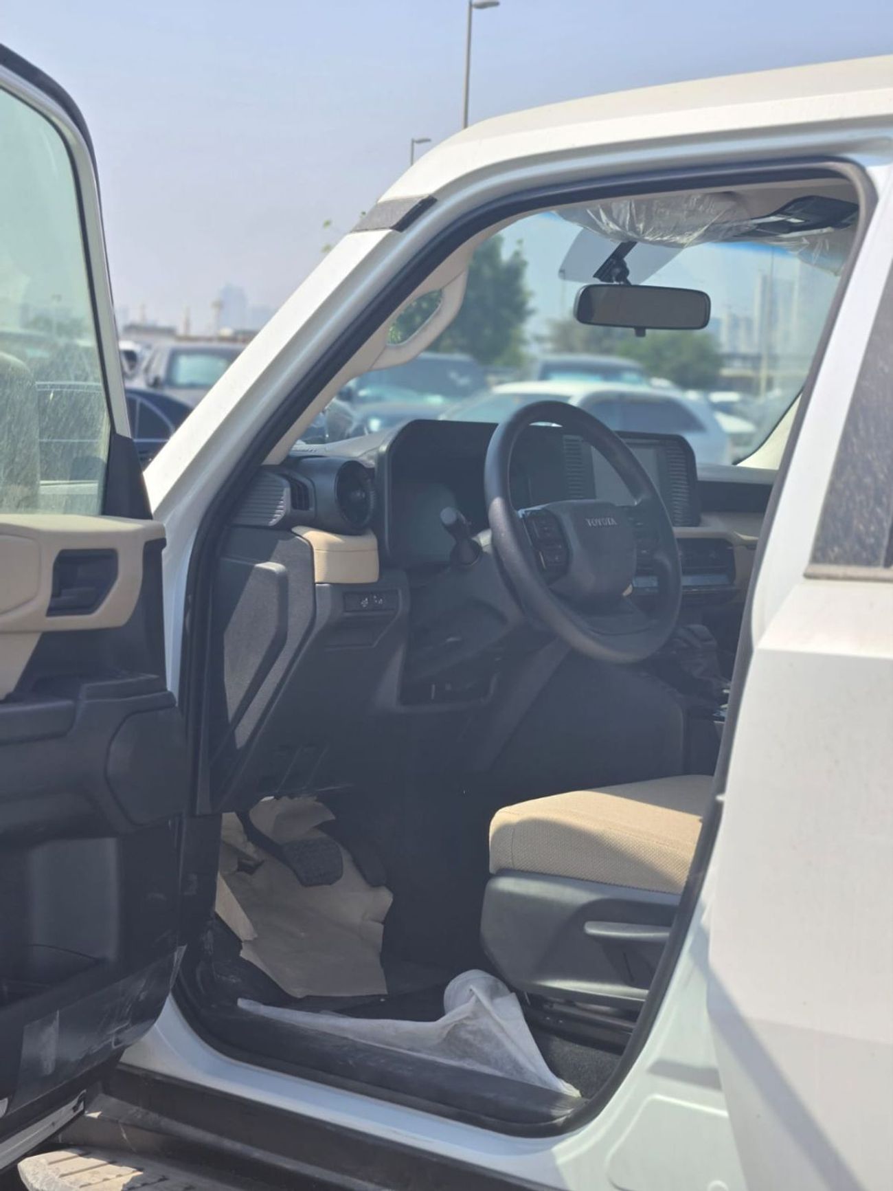 Toyota Prado 2.8L DIESEL TXL A/T 7 SEATER