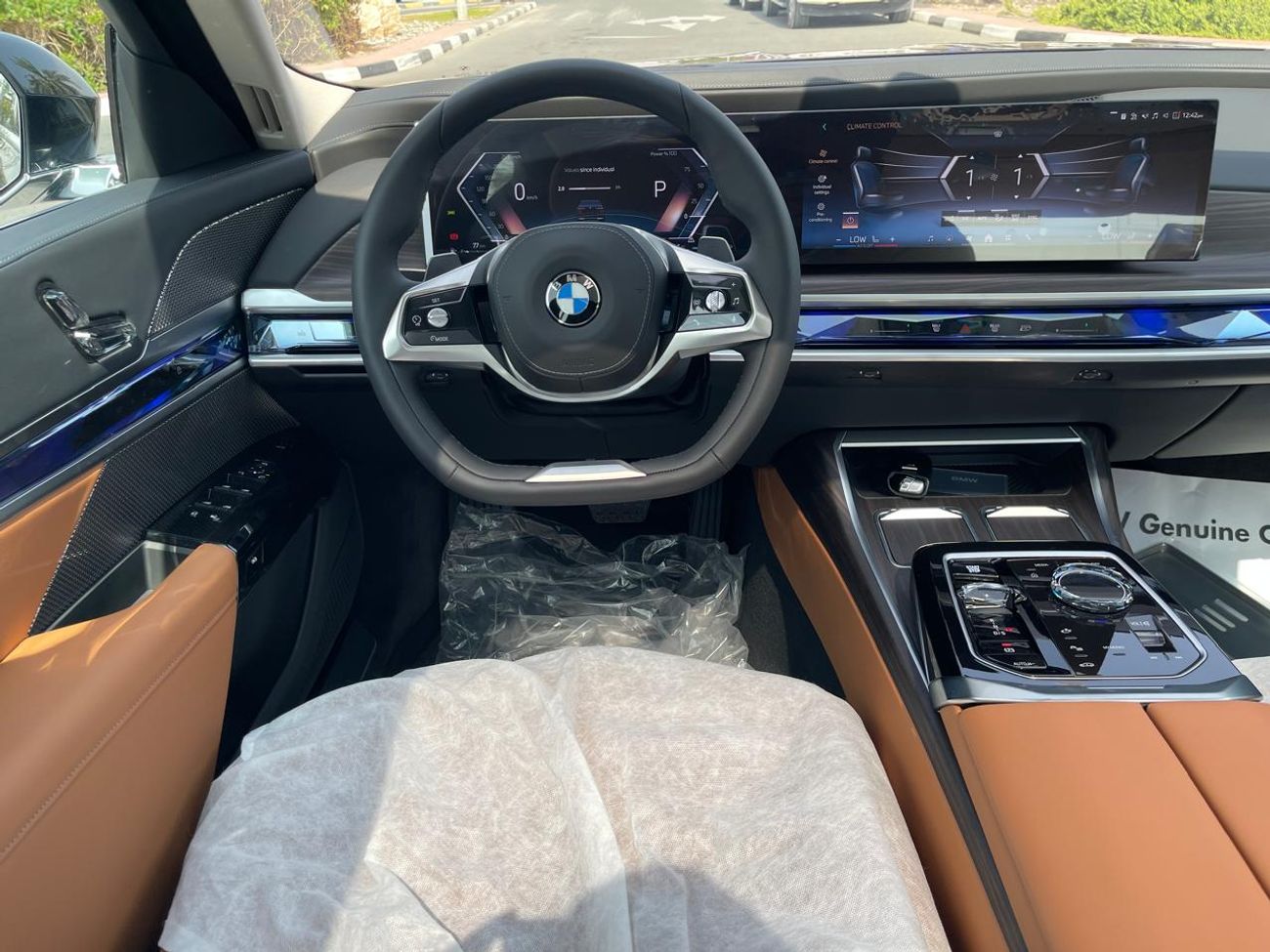 بي أم دبليو 740i