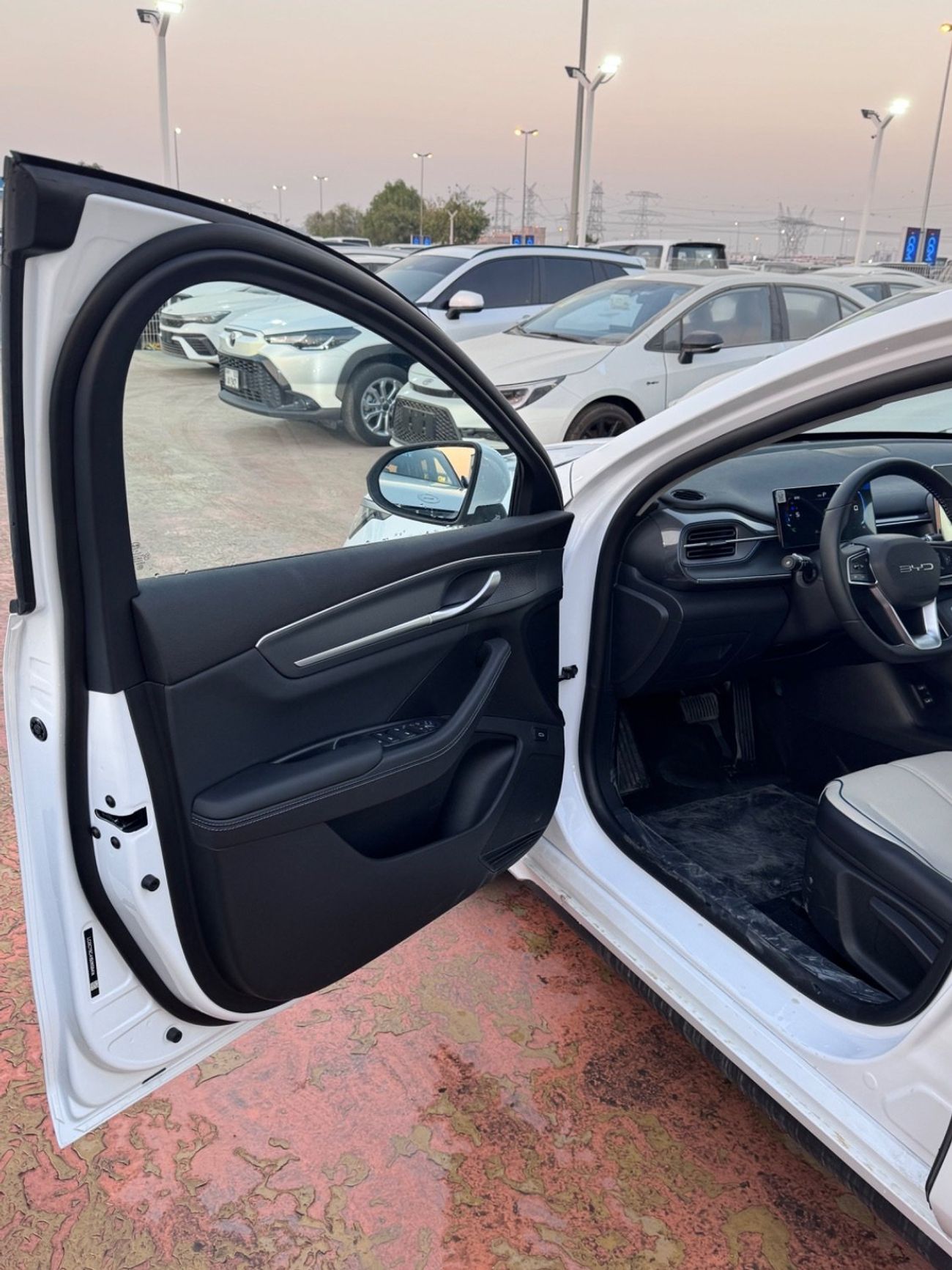بي واي دي ديسترويار 05 STD (NON GCC)
