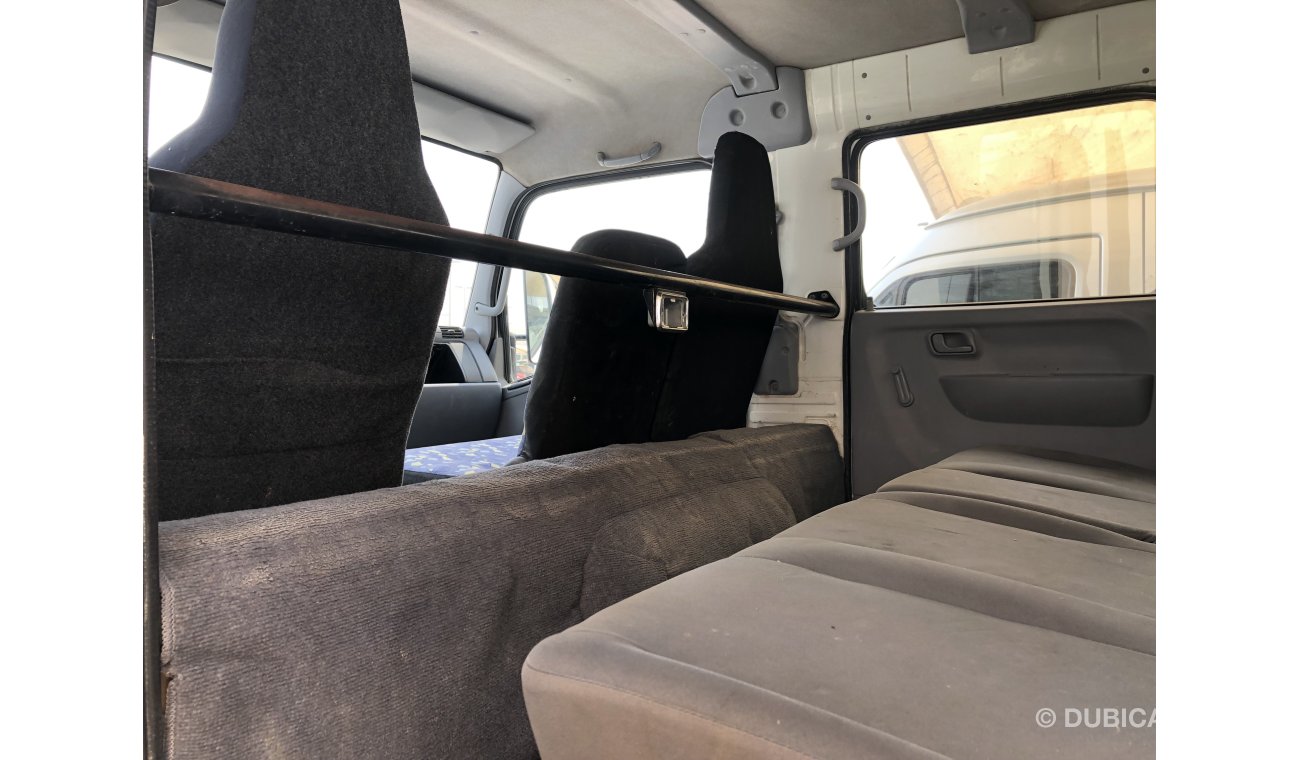 Mitsubishi Fuso Canter D/c Pick up 4x4,Model:2012.Low mileage