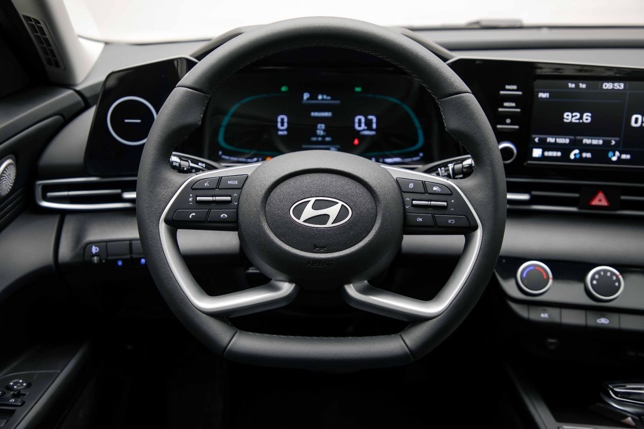 Hyundai Elantra GLX Elite 1.5L - White Inside Black | Export Only