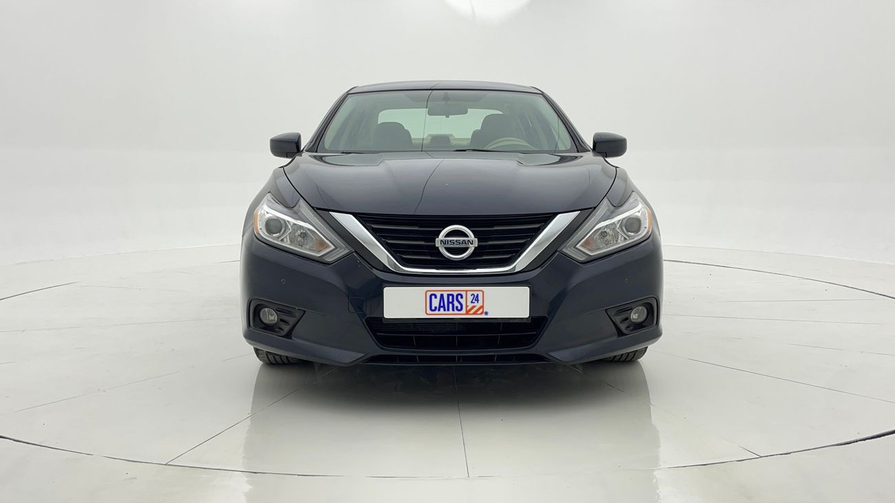 نيسان ألتيما SV 2.5 | بدون دفعة مقدمة | اختبار قيادة مجاني للمنزل