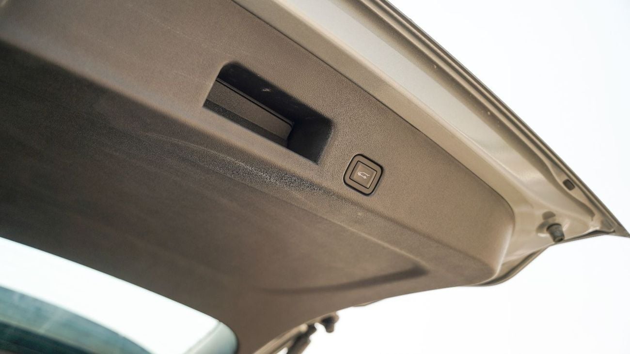 شيفروليه ترافيرس LT 2.5T Chevrolet Traverse LT FWD 2.5L SUV - 2024 (Export)