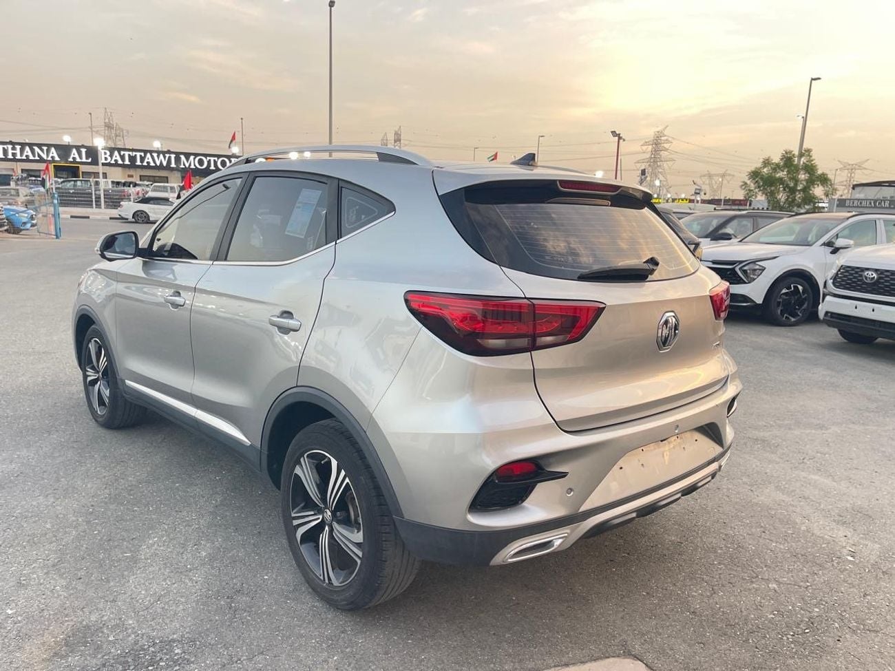 أم جي ZS