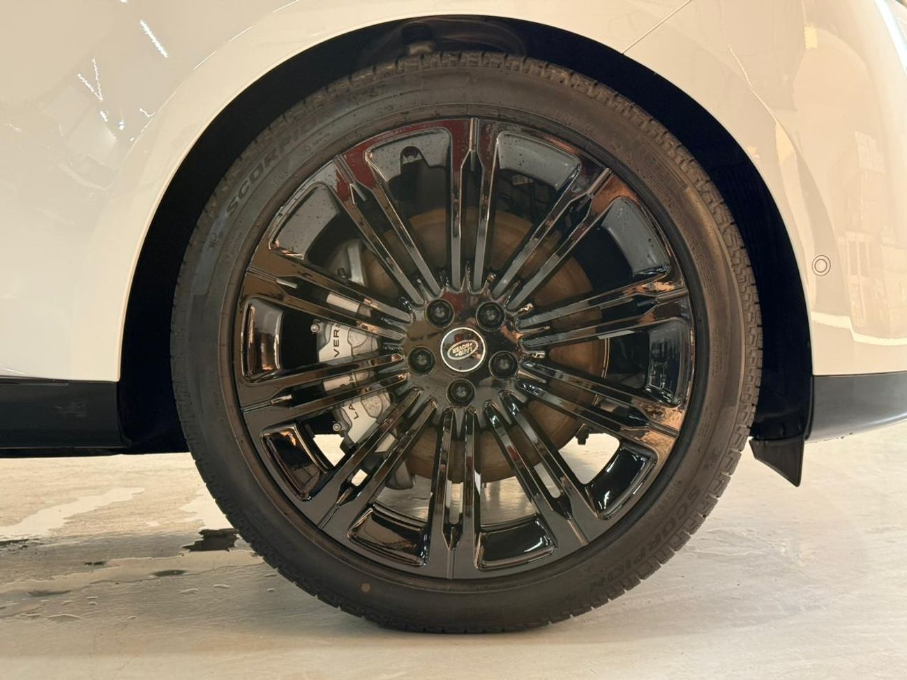 لاند روفر رينج روفر P530  SE