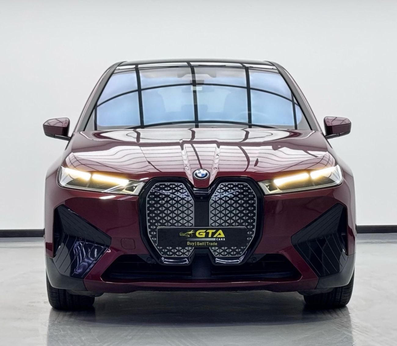 BMW iX xDrive40 2023 BMW iX xDrive40, 2028 BMW Warranty, 2029 BMW Service Pack, Very Low Km, GCC