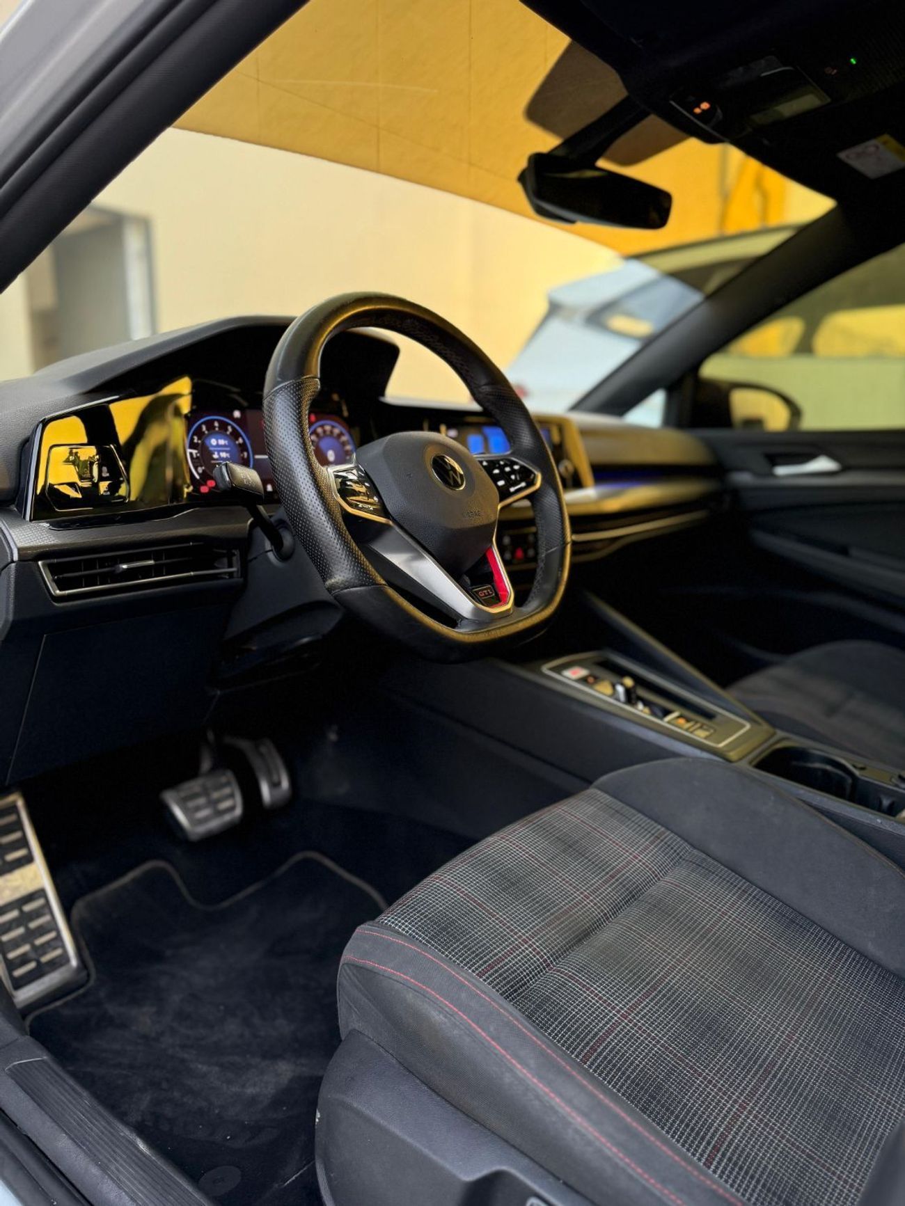 Volkswagen Golf GTI SEL 2.0T