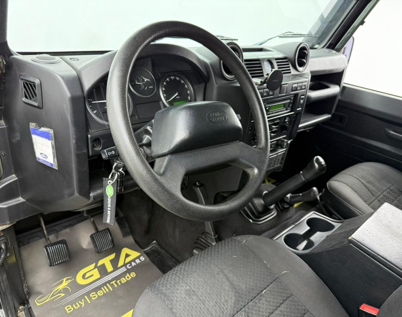 Land Rover Defender 2008 Land Rover Defender 130, Heated Seats, Snorkel, Excellent Condition, European