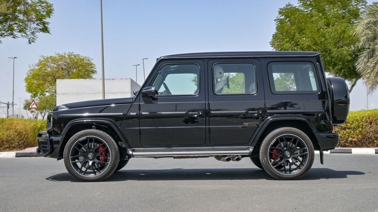 Mercedes-Benz G 63 AMG Perfect Condition | Mercedes-Benz G63 AMG | Double Night Package | Rear Entertainment | Carbon Fiber