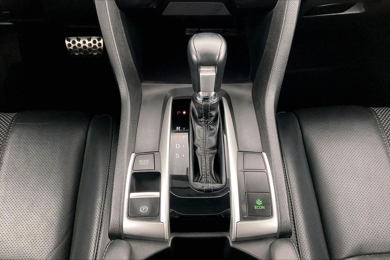 هوندا سيفيك RS | عرض العيد الحصري | خالية من أضرار الفيضانات