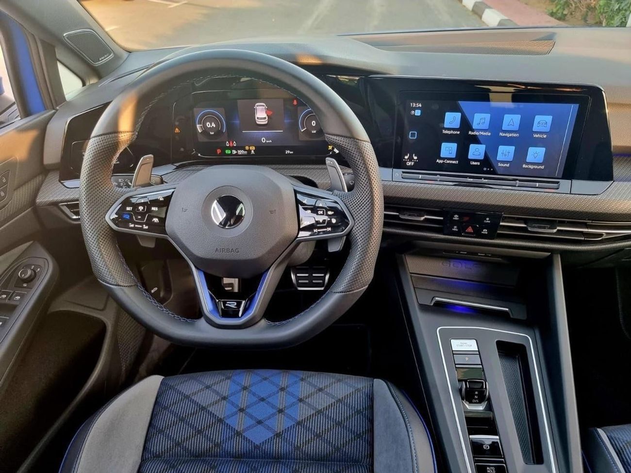 Volkswagen Golf GERMAN SPEC BRAND NEW