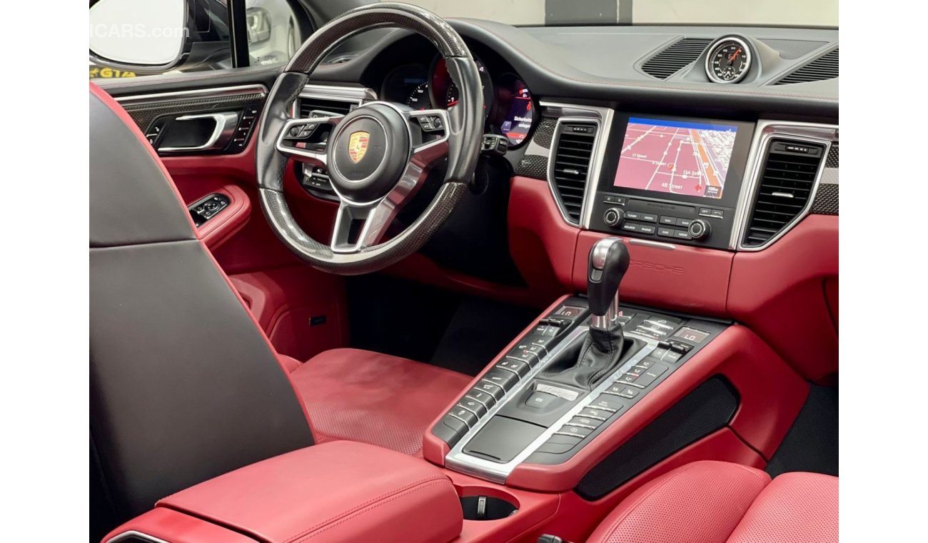 Porsche Macan GTS 2018 Porsche Macan GTS, Porsche Warranty-Full Service history-GCC