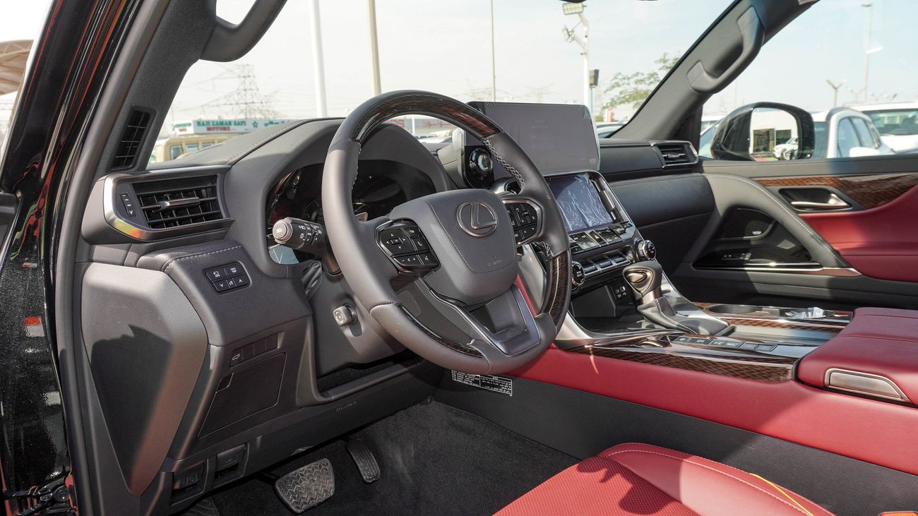 لكزس LX 600 3.5L V6