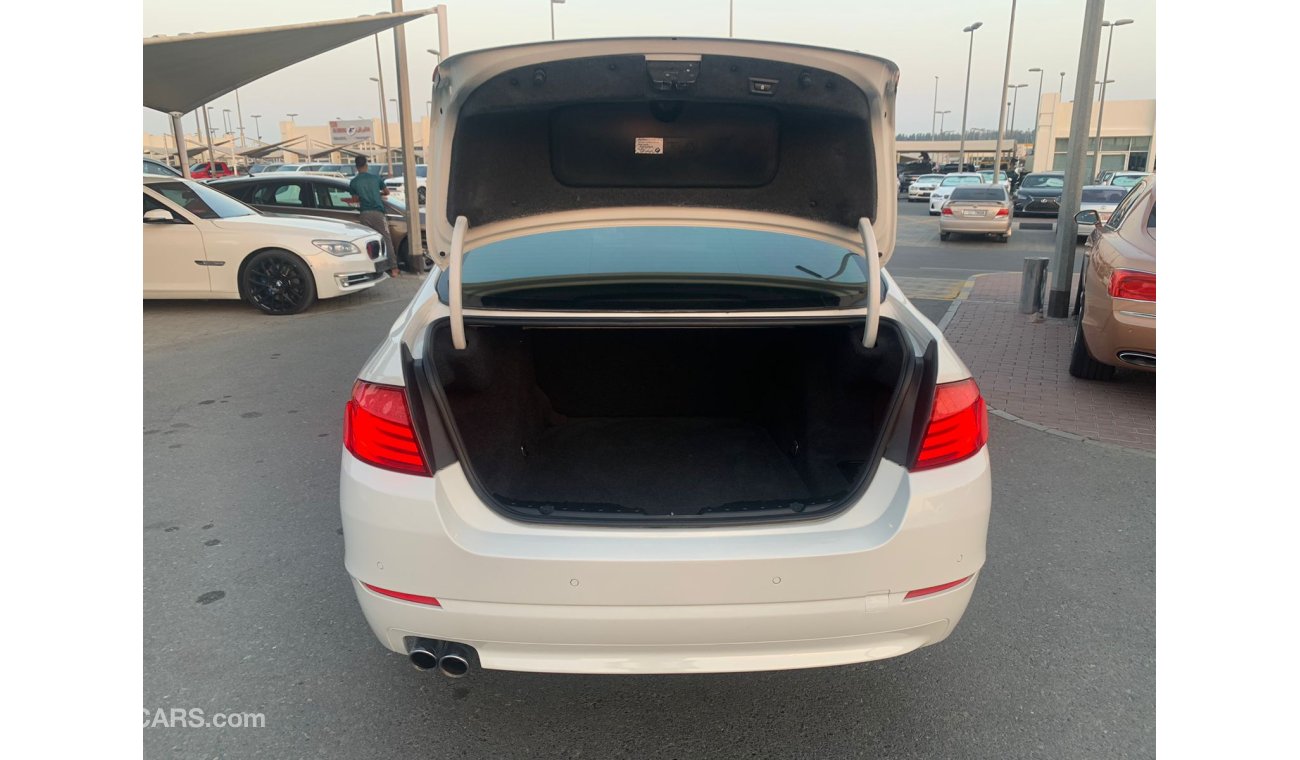 بي أم دبليو 523 BMW 523 i_Gcc_2011_Excellent_Condition _Full option