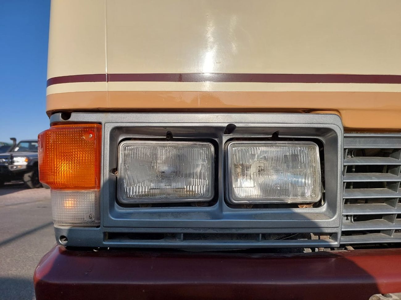 Toyota Coaster TOYOTA COASTER BUS RHD 1986 MODEL 4.0 L DIESEL MANUAL(PM00581)