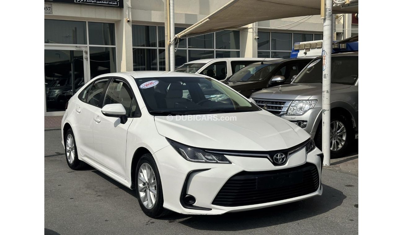 Toyota Corolla SE+ ACCIDENTS FREE - GCC - XLI - 2000 CC - CAR IS IN PERFECT CONDITION INSIDE OUT