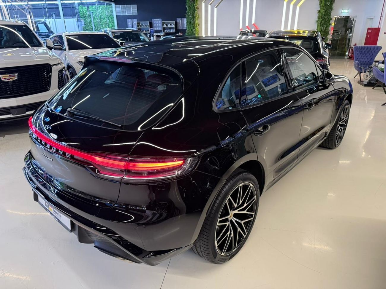 Porsche Macan 2026 Porsche Macan| GCC | Dealer Warranty | 21-inch RS Spyder Rims