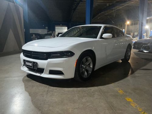 دودج تشارجر SXT / SE | شامل الضمان | 0 ﺪﻔﻋﺓ ﺃﻮﻟﻯ