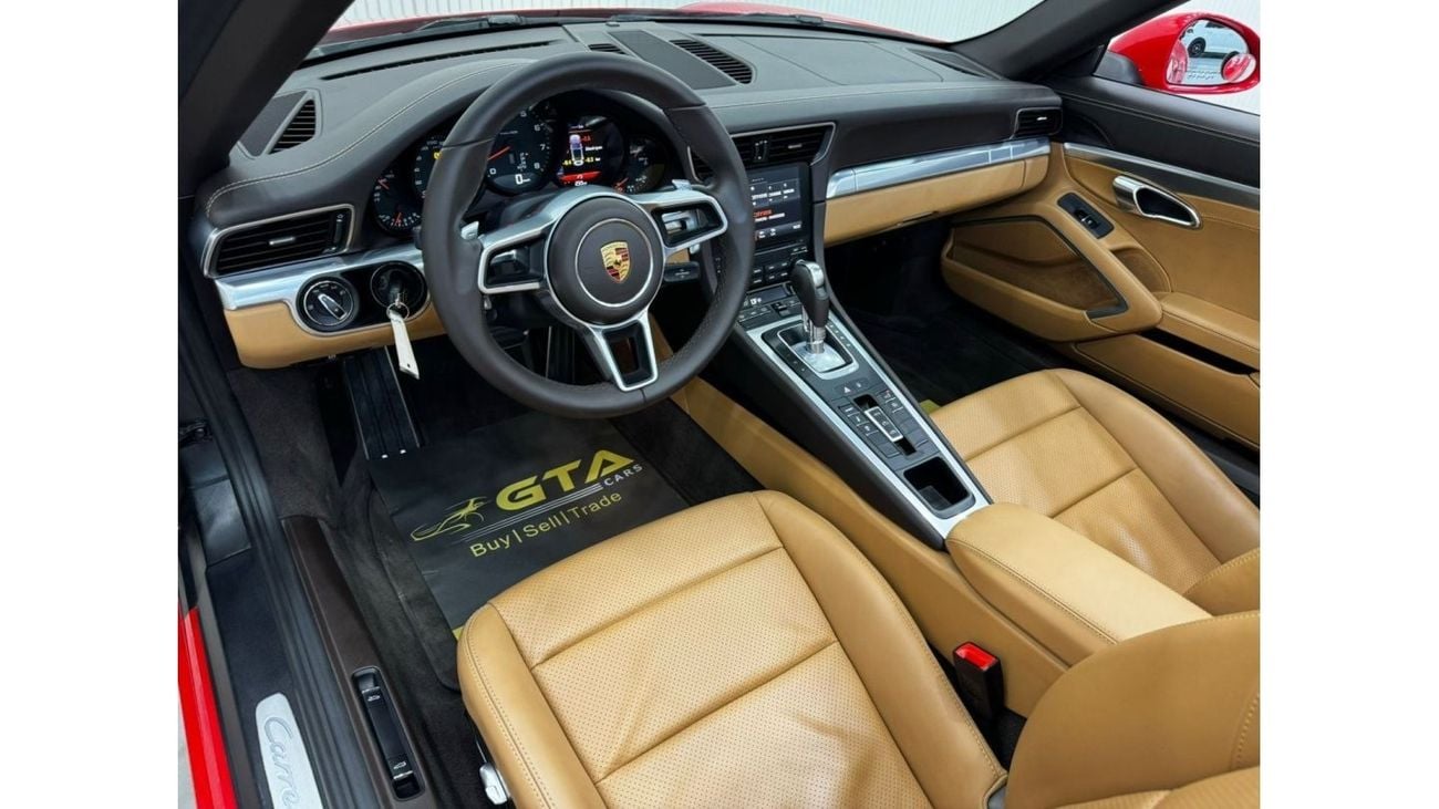 Porsche 911 2017 Porsche 911 Carrera 4 Cabriolet, 1 Year Warranty, Service History, GCC