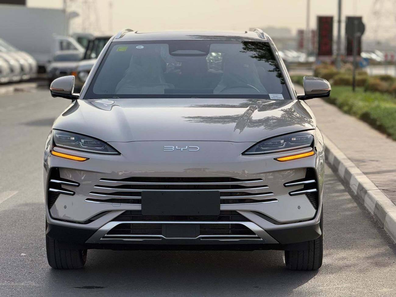 BYD Song Plus BYD SONG PLUS DM-i 112 km 2025 PLUG IN HYBRID