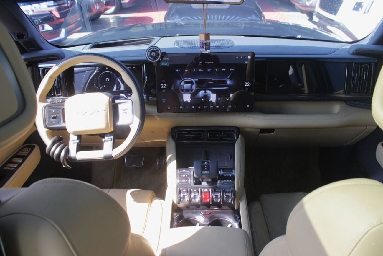 BYD Leopard 5 BYD Leopard 5 Flagship,05 Years Warranty & Service Contract Up to 50,000 Km from EVS