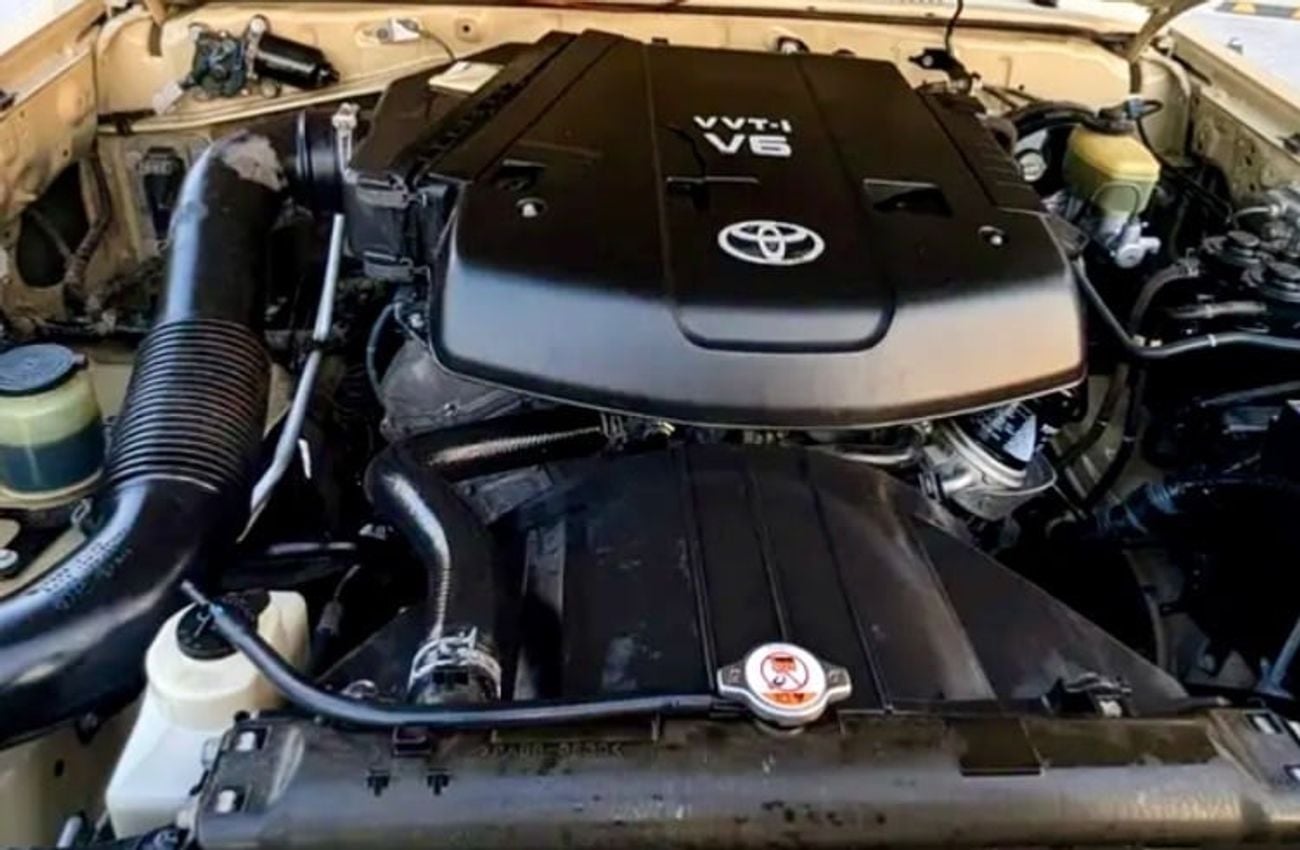Toyota Land Cruiser Pick Up