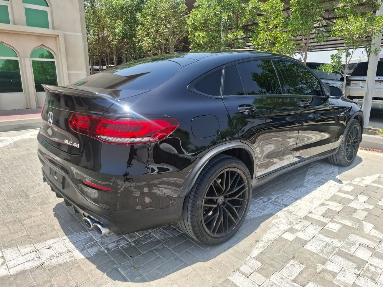 Mercedes Benz GLC 43 AMG STD Mercedes-Benz GLC43 coupe  2021 full option