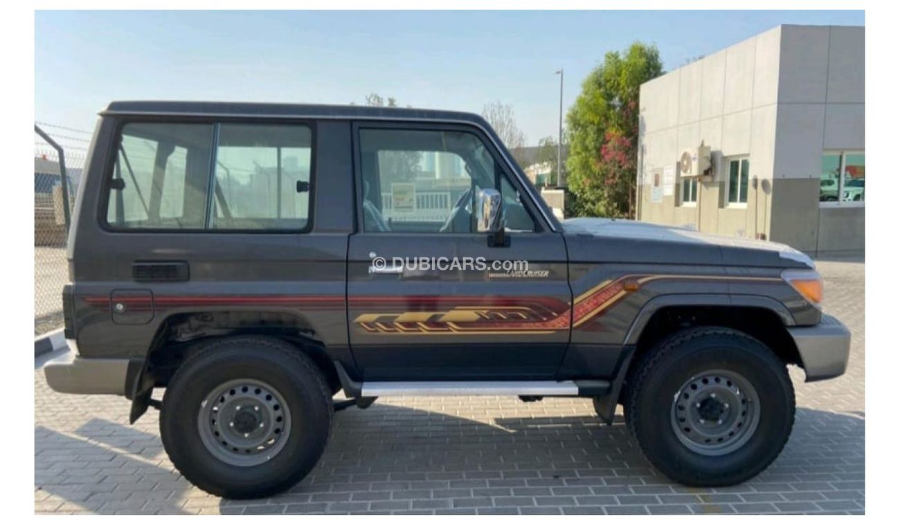 Toyota Land Cruiser 70 2022 MY LC71 4.0L PETROL (71W22)