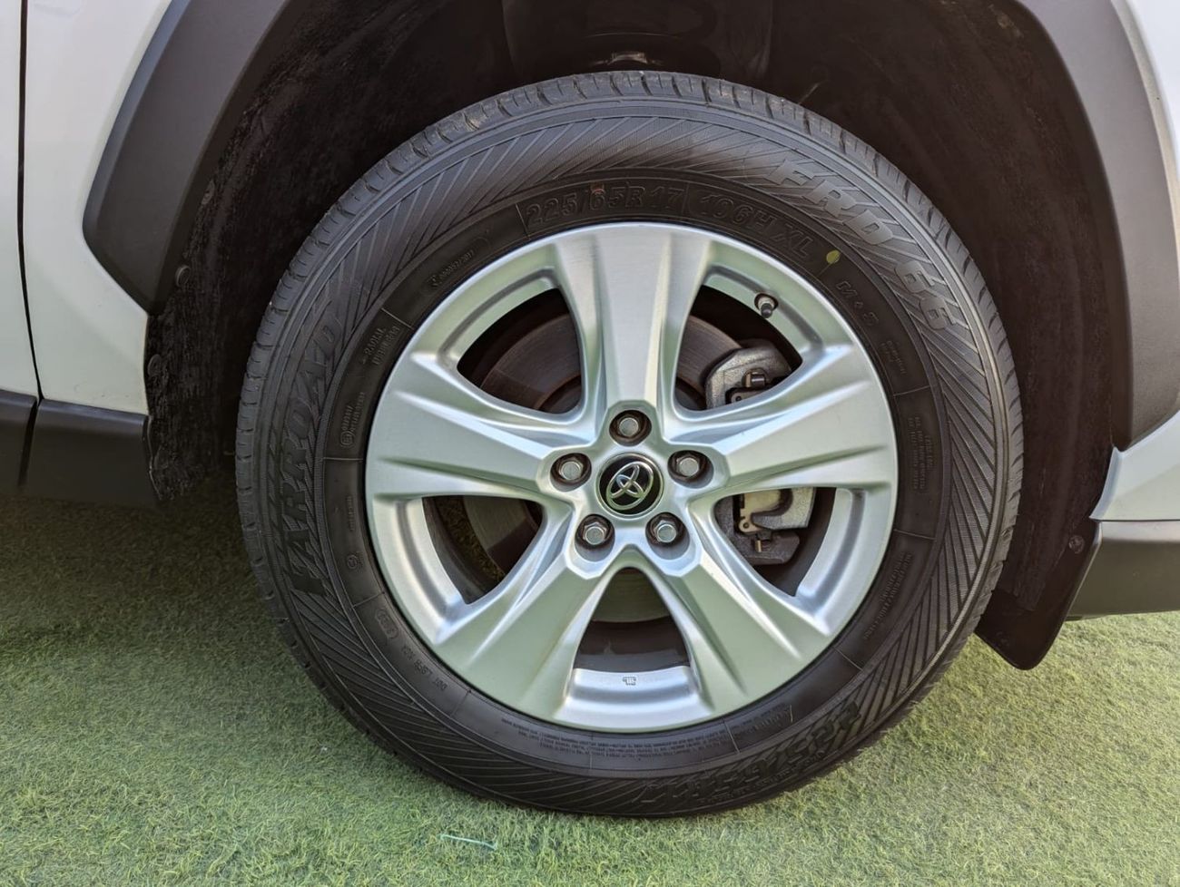 تويوتا راف ٤ 2021 Toyota RAV4 EXR (AX50), 5dr SUV, 2.5L 4cyl Petrol, Automatic, All Wheel Drive. clean car withou