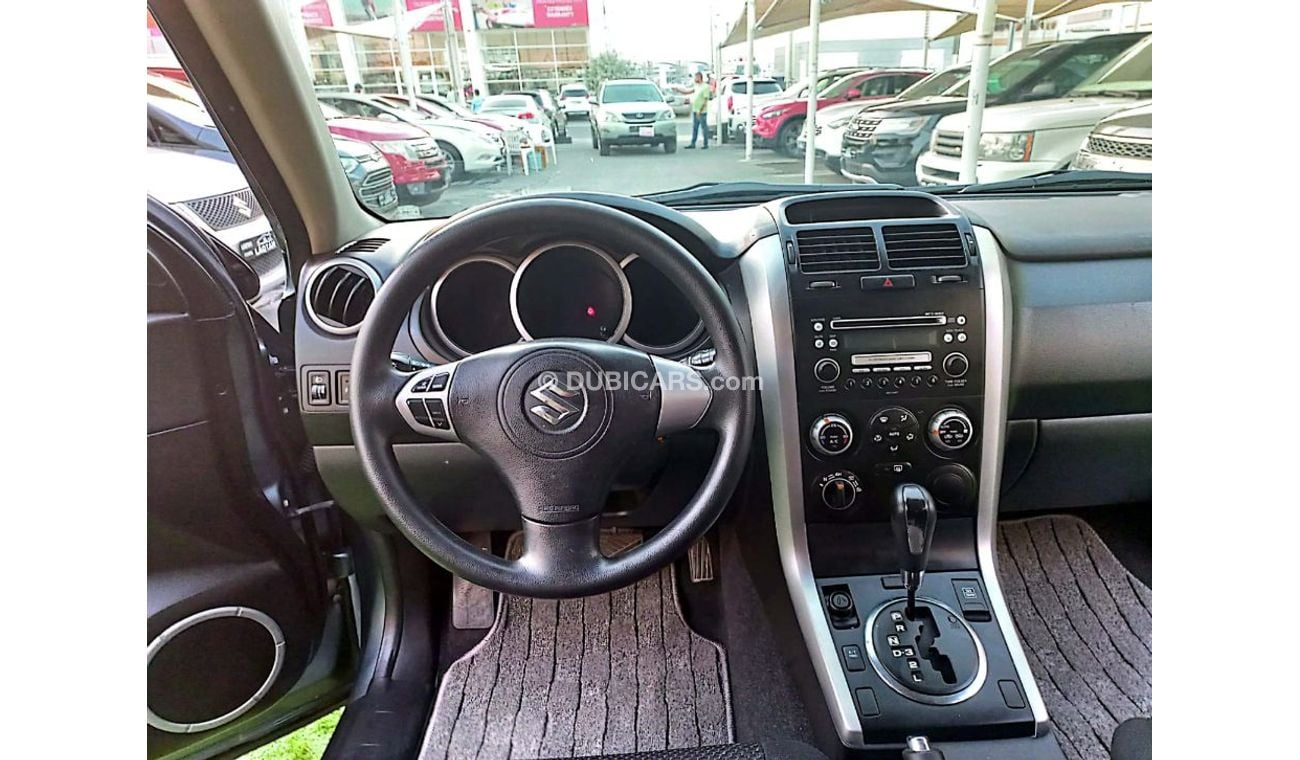 Suzuki Grand Vitara 4 cylinder, Gulf model, 2008, paint, agency, agency checks, cruise control, cruise control, in excel