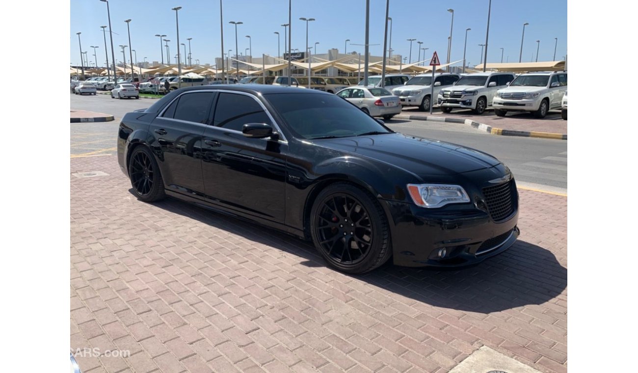 كرايسلر 300C كرايزلر موديل 2012 خليجي SRT 8