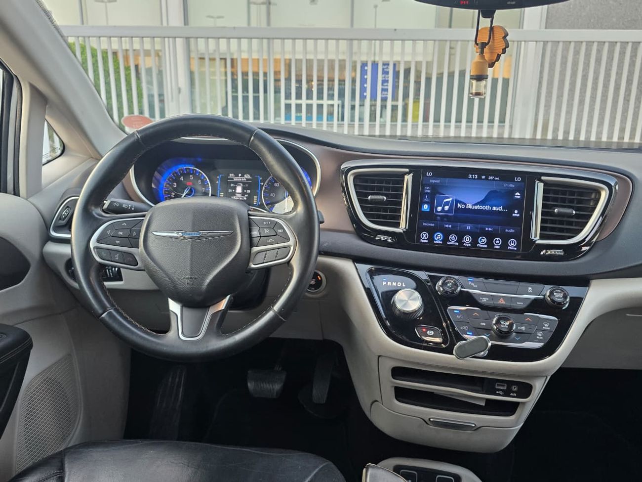 كرايسلر باسيفيكا Limited 3.6L