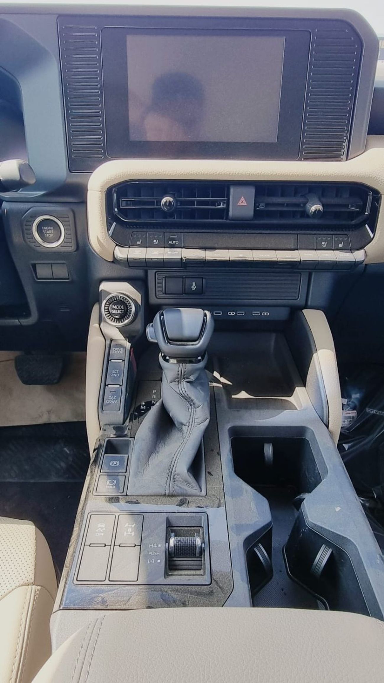 Toyota Prado TOYOTA PRADO 2.8L DIESEL 4X4 WITH LEATHER SEATS MY 2025