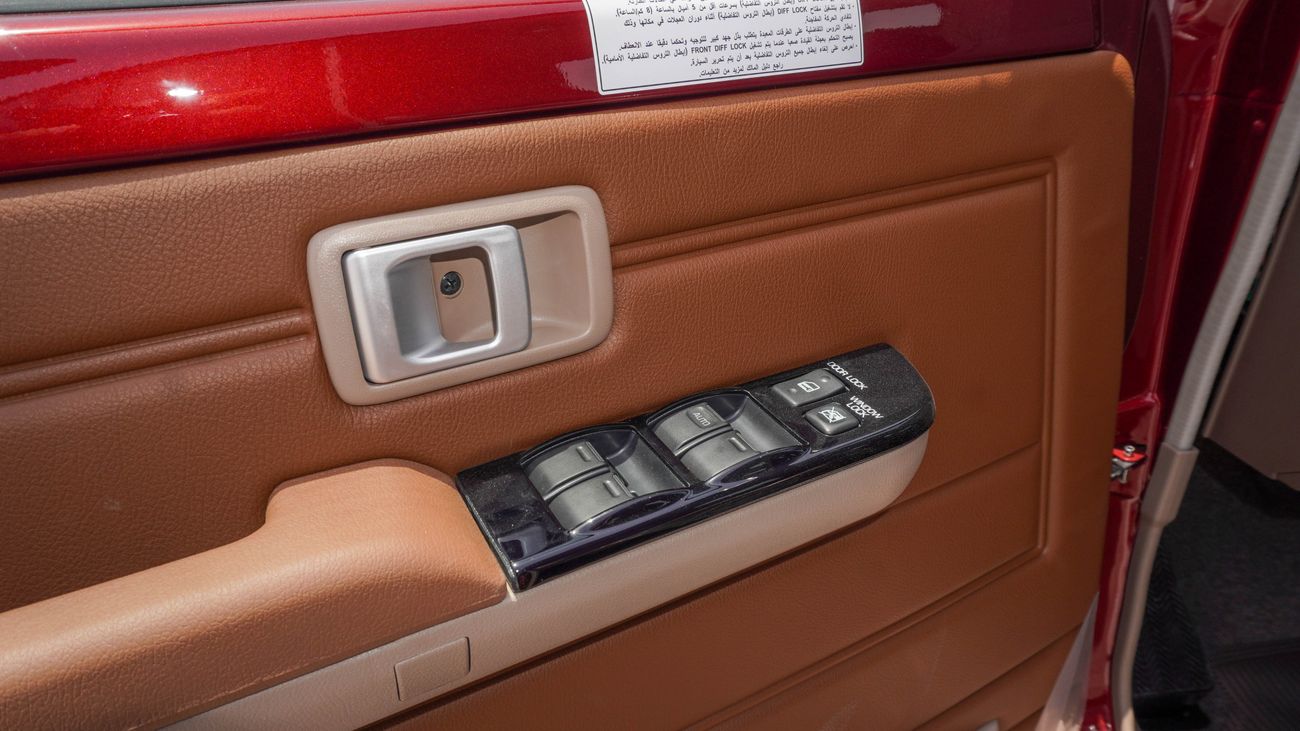 Toyota Land Cruiser 70 LX 4.0 L V6