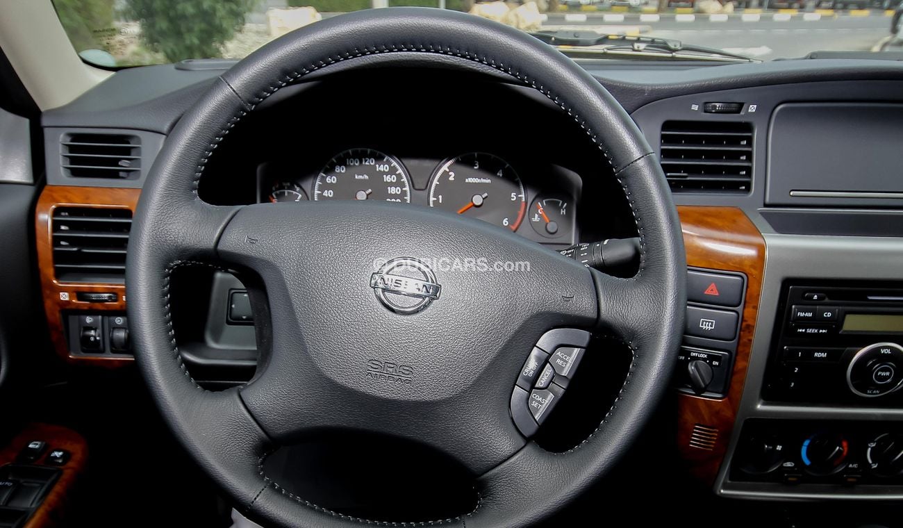Nissan Patrol Safari AT 4 Doors