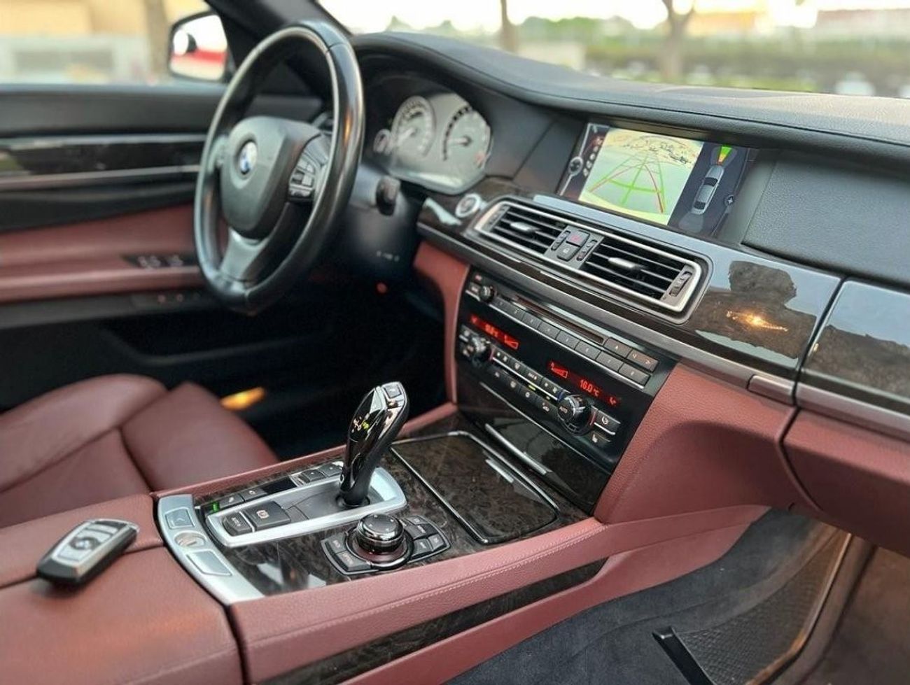 BMW 750Li BMW 750LI 2012 GCC FULL OPTION IN PERFECT CONDITION WITH DEALER WARRATNY