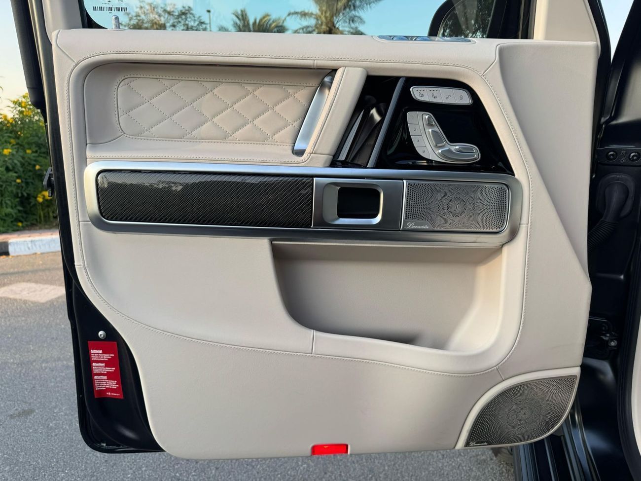 Mercedes-Benz G 63 AMG 4MATIC SUV **2025**GCC SPEC UNDER WARRANTY AND SERVICE CONTRACT