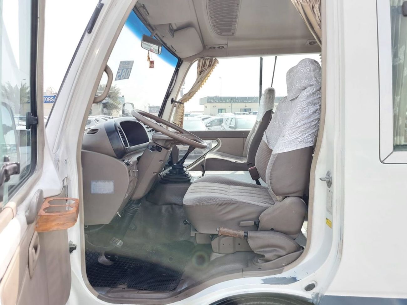 Toyota Coaster (RAMADAN OFFER) TOYOTA COASTER BUS RHD 1997 MODEL 4.1 L DIESEL MANUAL(PM00128)