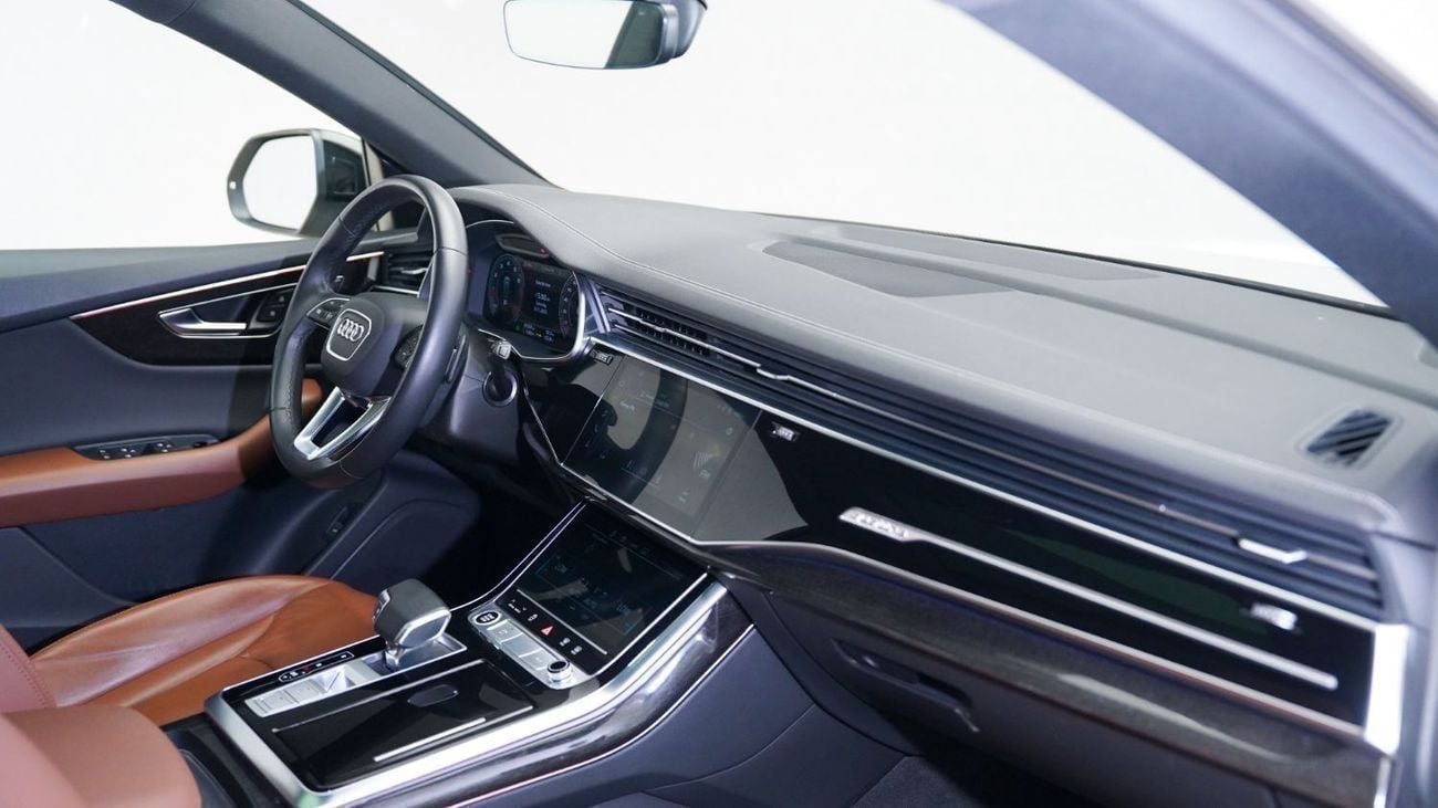 Audi Q8 55 TFSI quattro (340 HP) UAE's Very Best Example | AED 3,375 Per Month