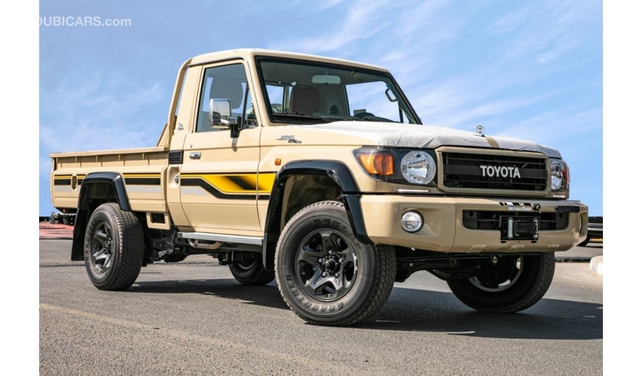 تويوتا لاند كروزر بيك آب TOYOTA LAND CRUISER GRJ79 4.0L HI(i) WINCH SINGLE CAB MANUAL*EXPORT ONLY*