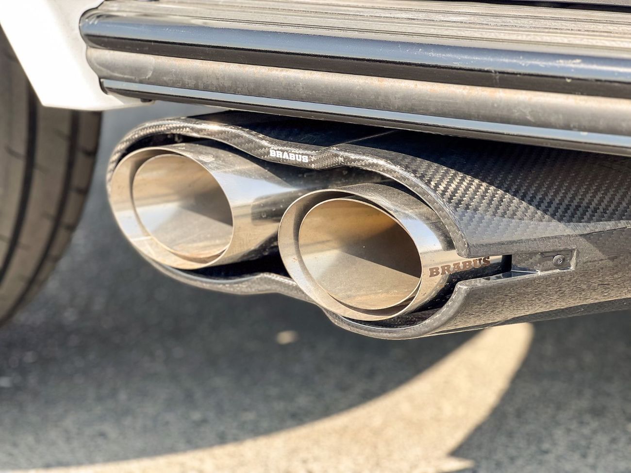 Mercedes-Benz G 63 AMG 4MATIC SUV - BRABUS KIT