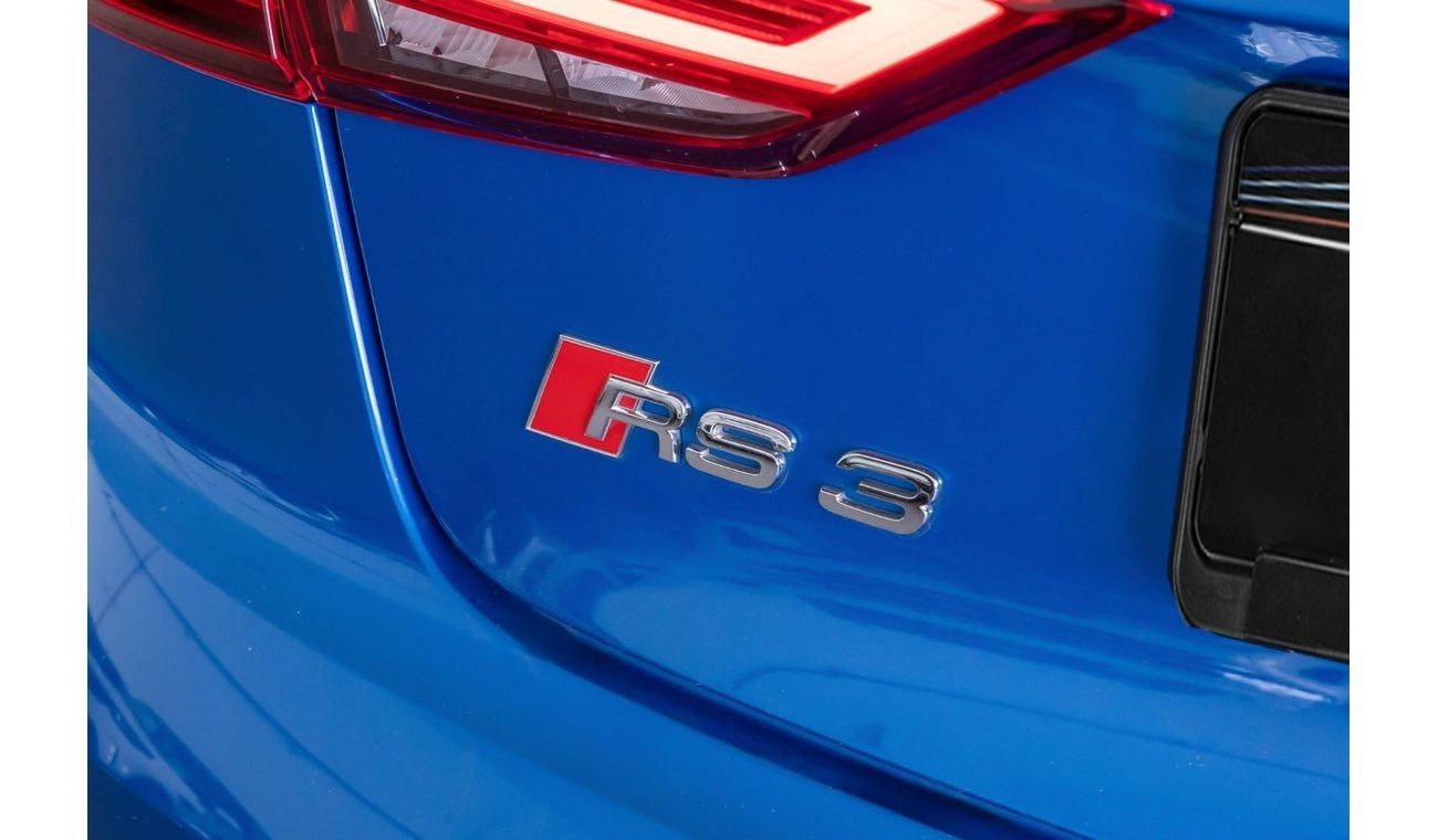 أودي RS3 TFSI quattro 2.5L (400 HP) Sedan