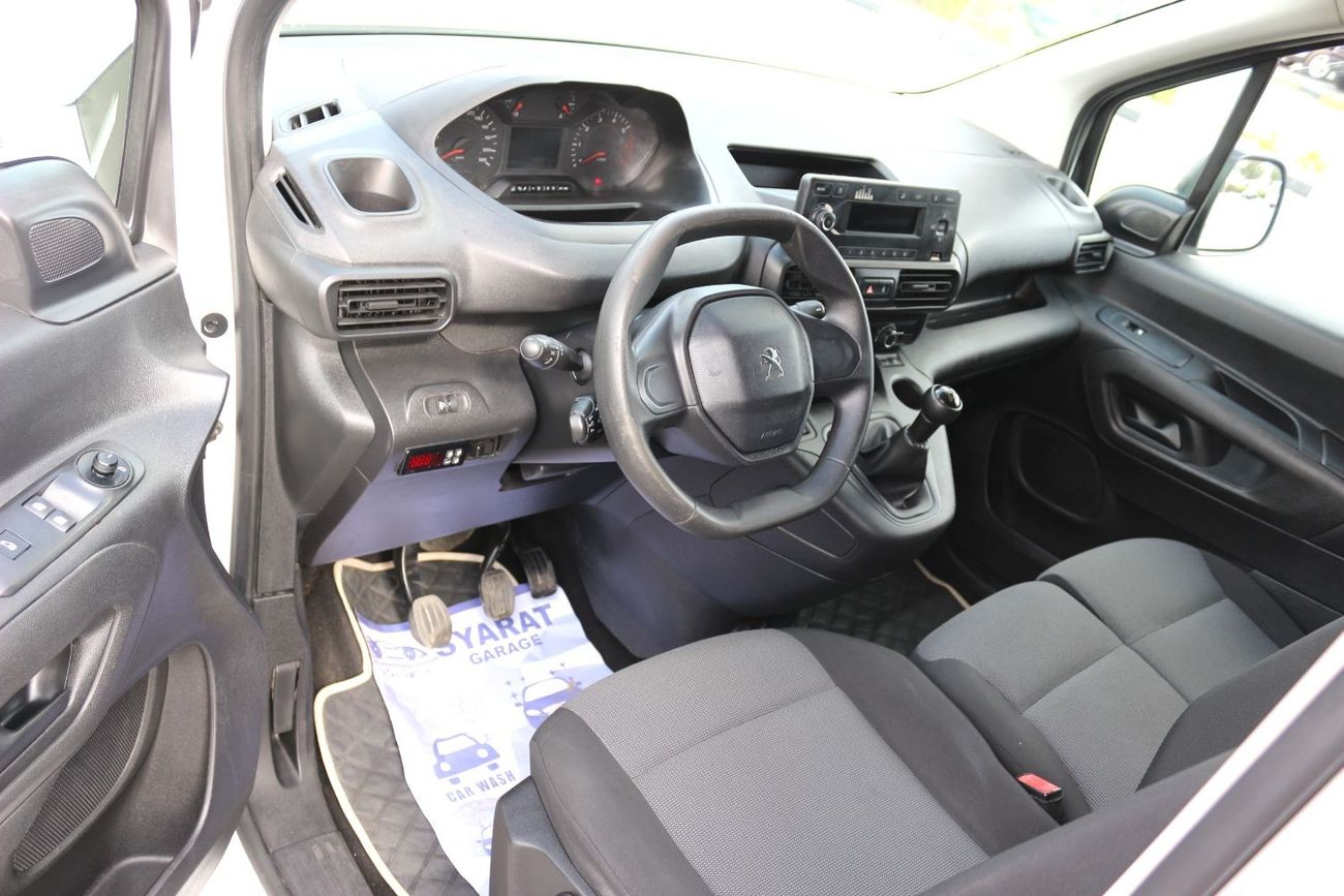 Peugeot Partner Std PEUGEOT PARTNER 2020 DELIVERY VAN WITH CHILLER