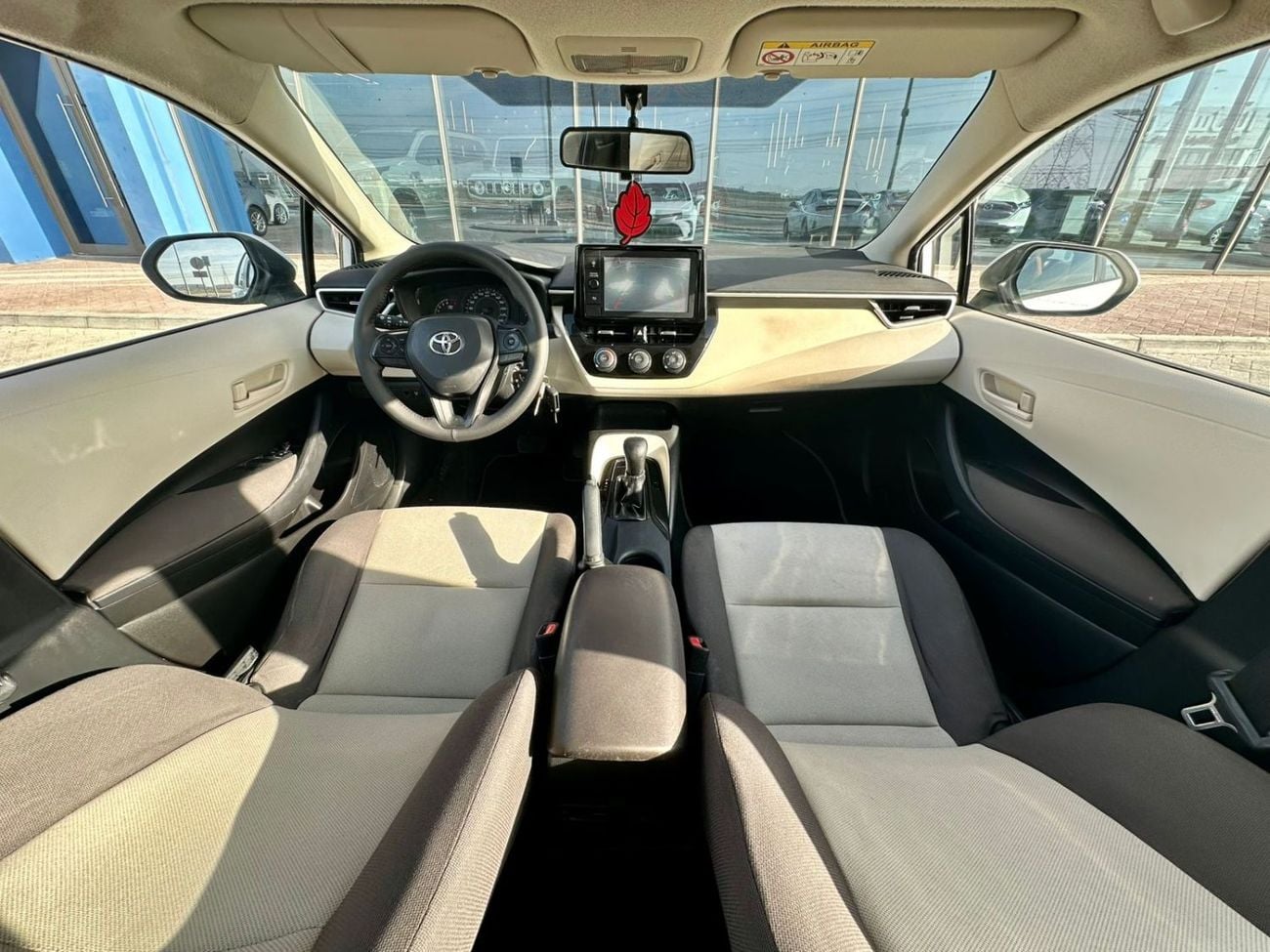 Toyota Corolla XLI 1.6L A/T 870-Monthly l GCC l Cruise, Camera, GPS l Accident Free